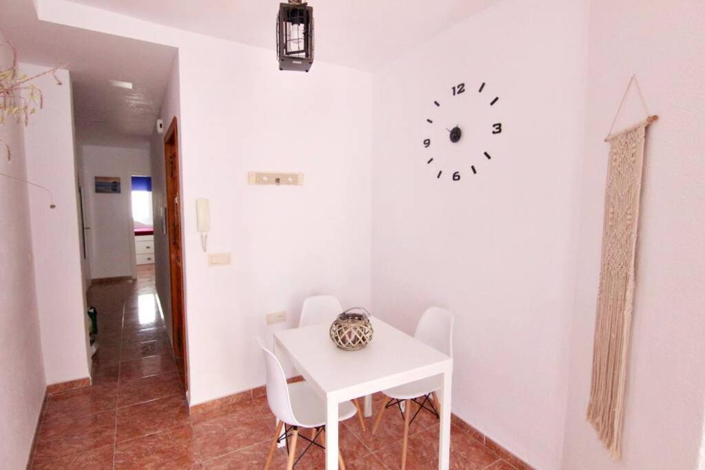 Appartement Precioso Piso Soleado, Con Vistas A Monumento. Wfi à Almuñécar Extérieur photo